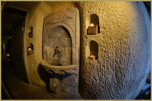 Kapadokya'da en iyi yıllanmış şarapları Sunak Mağara Otel 1582 Mahzeninde sizleri bekliyor.