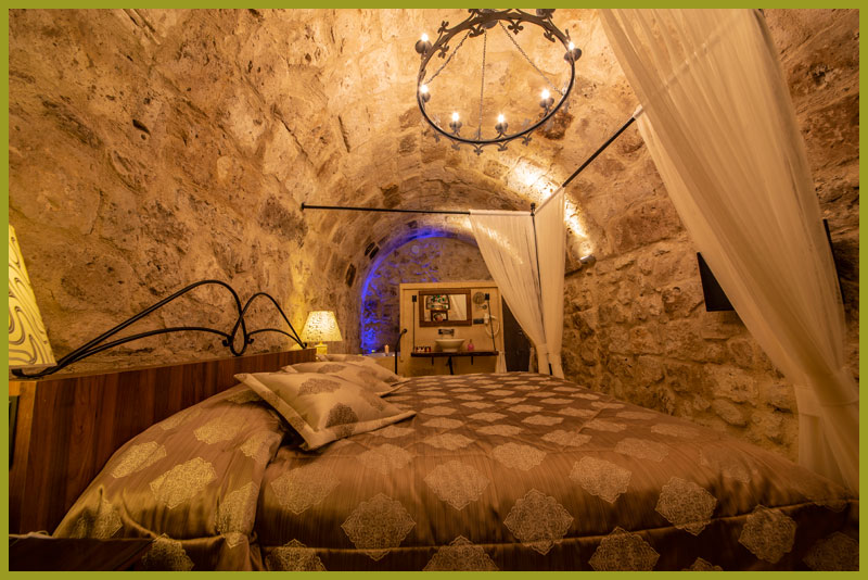 Premium Deluxe Mağara Oda Mahzen Kapadokya Balayı Odası Jakuzi